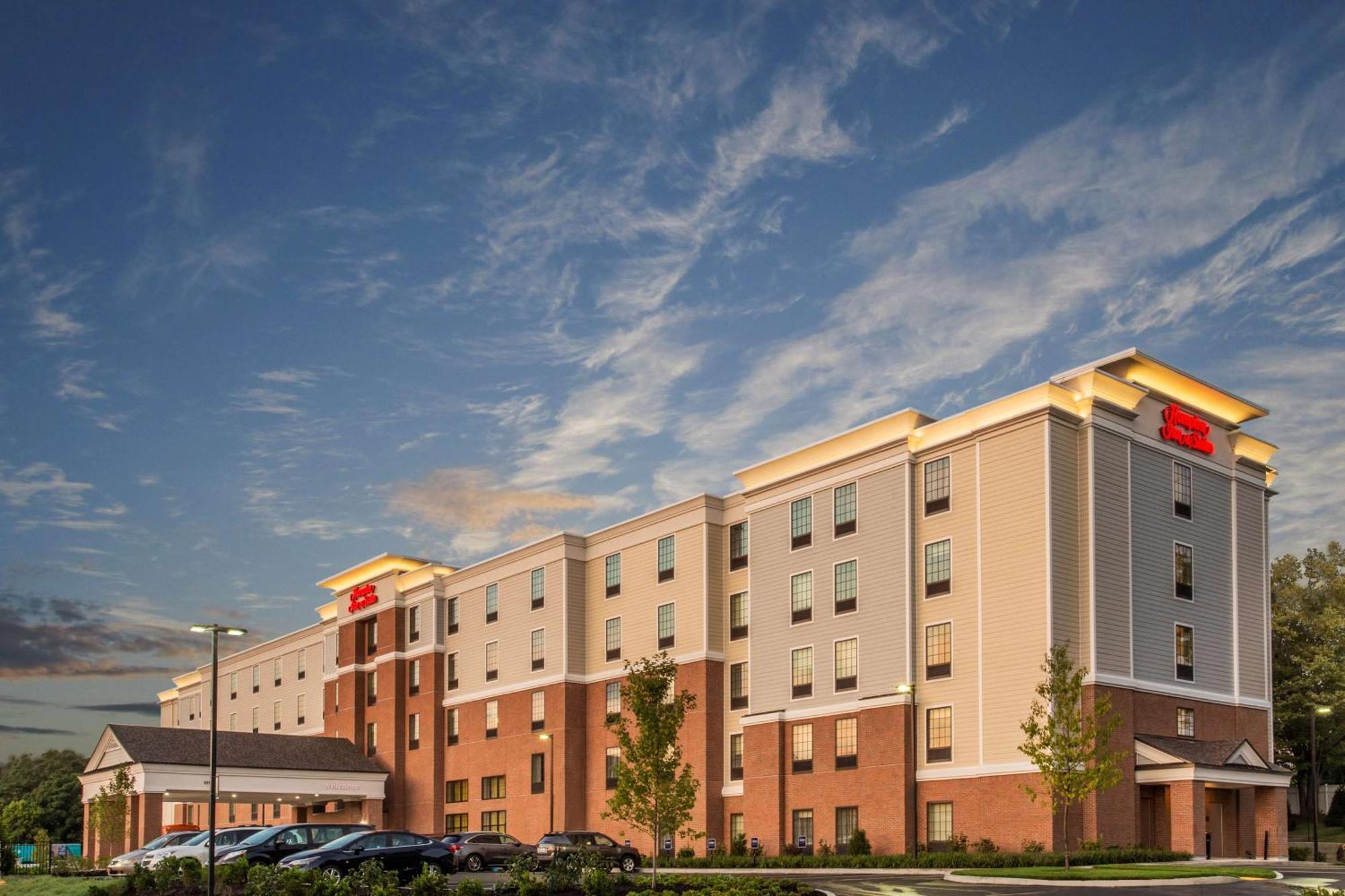 Hampton Inn & Suites Yonkers - Westchester Exterior foto